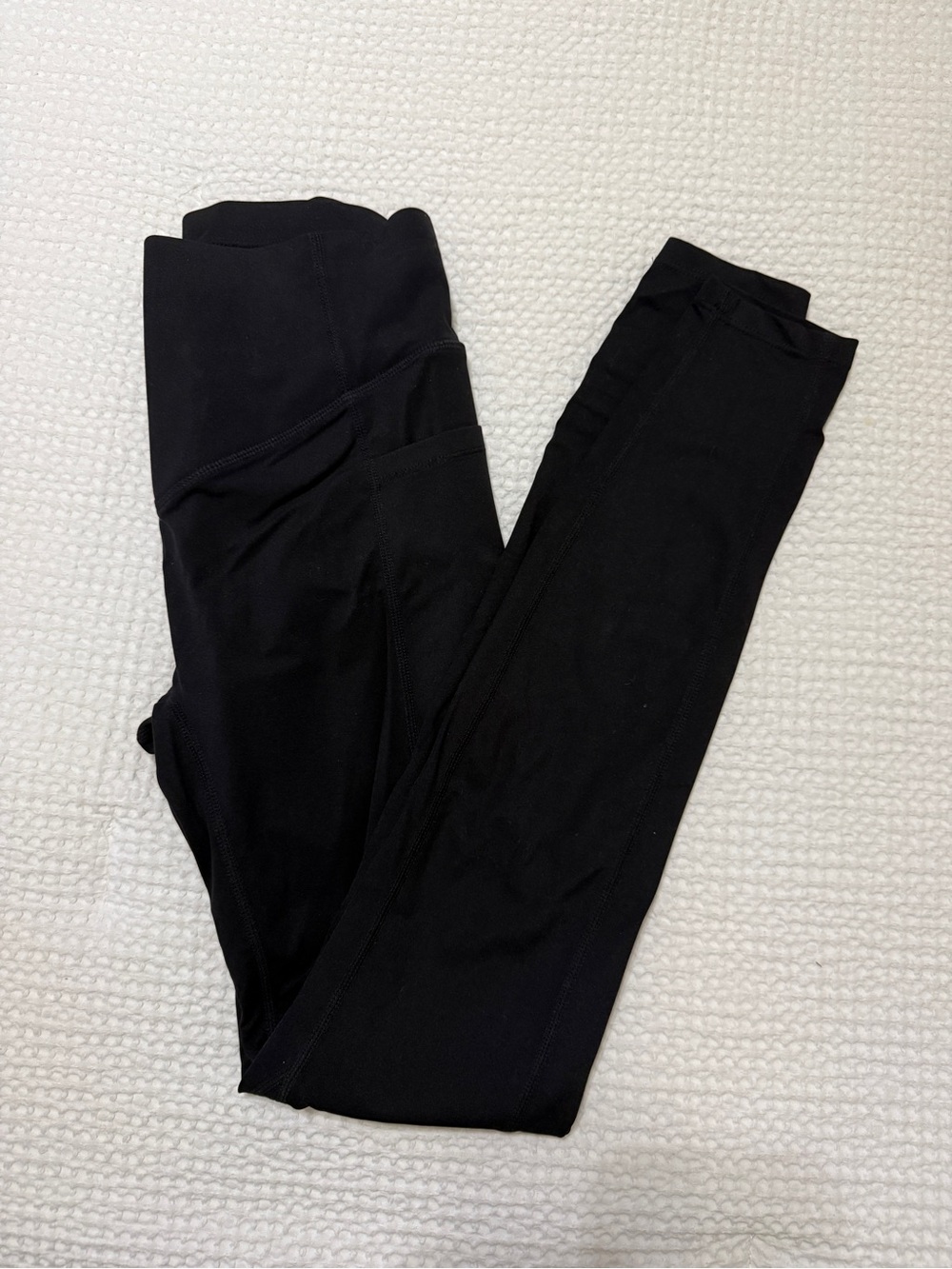 Halara High-Waist Black Booty Leggings for Women